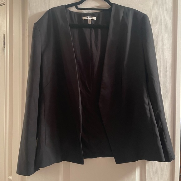 DKNY BLAZER​ - Picture 1 of 3
